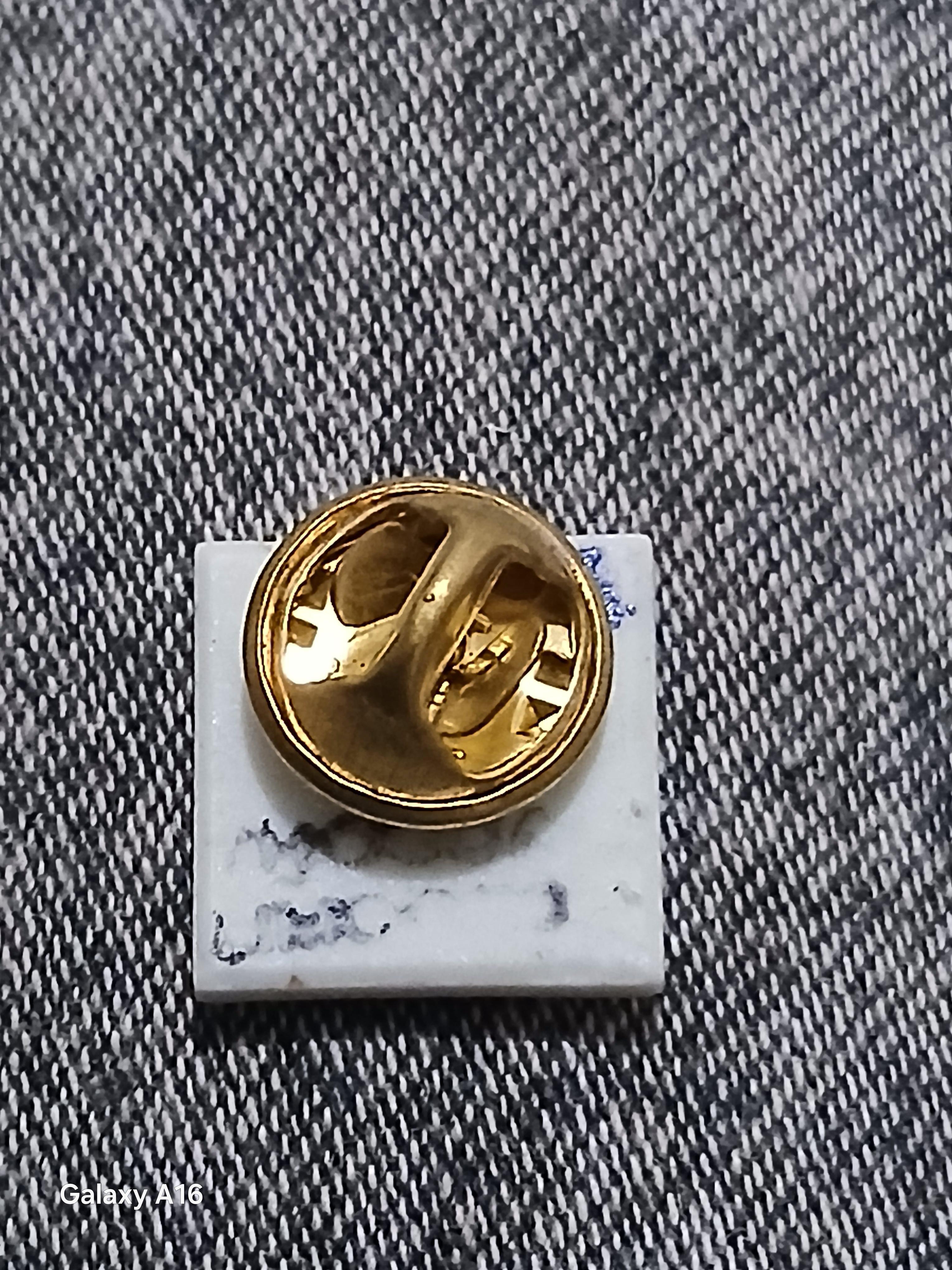 troc de troc un pins image 2