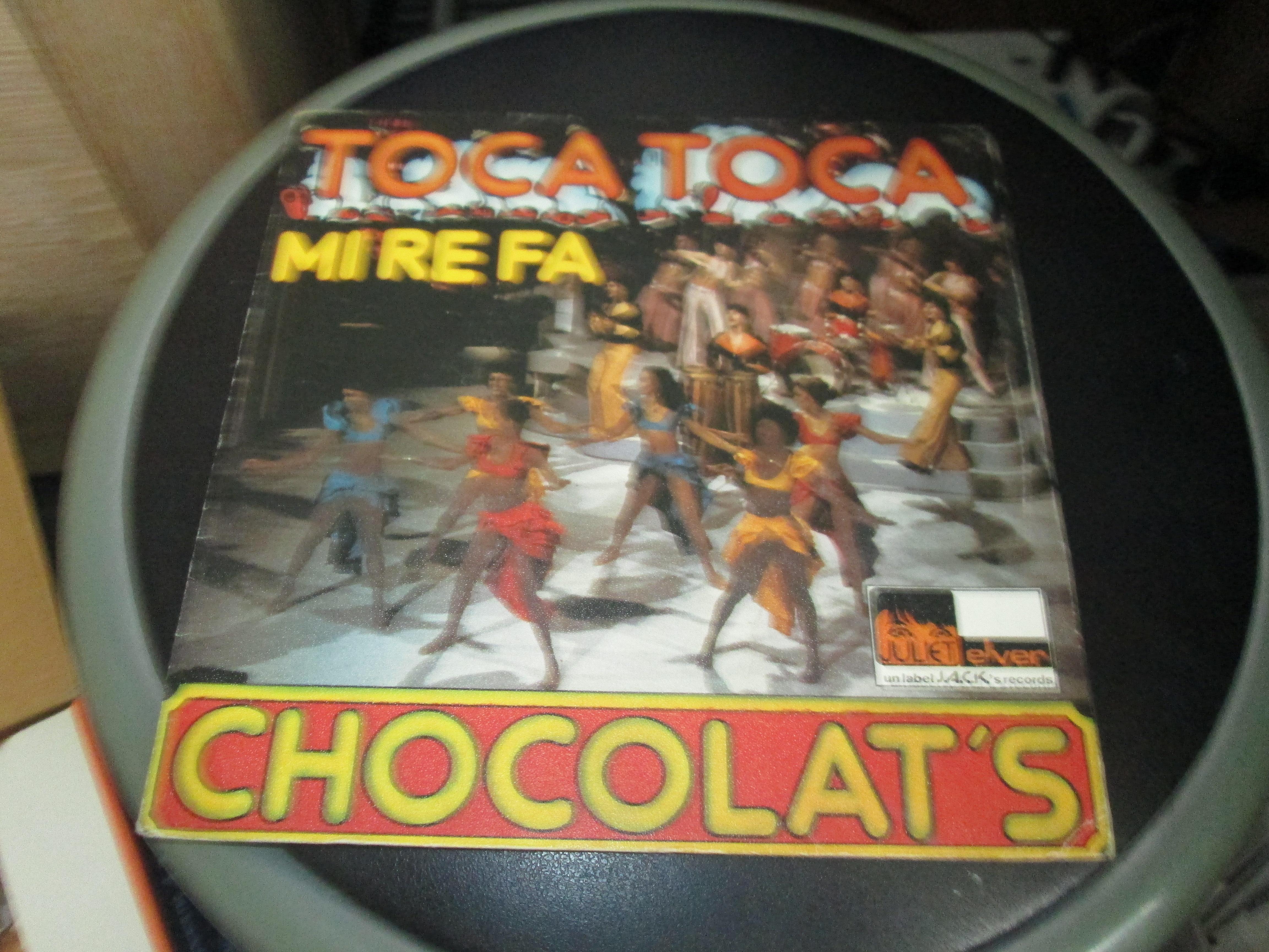 troc de troc vinyle 45 tours chocolat's toca toca mirefa 3 noisettes image 0