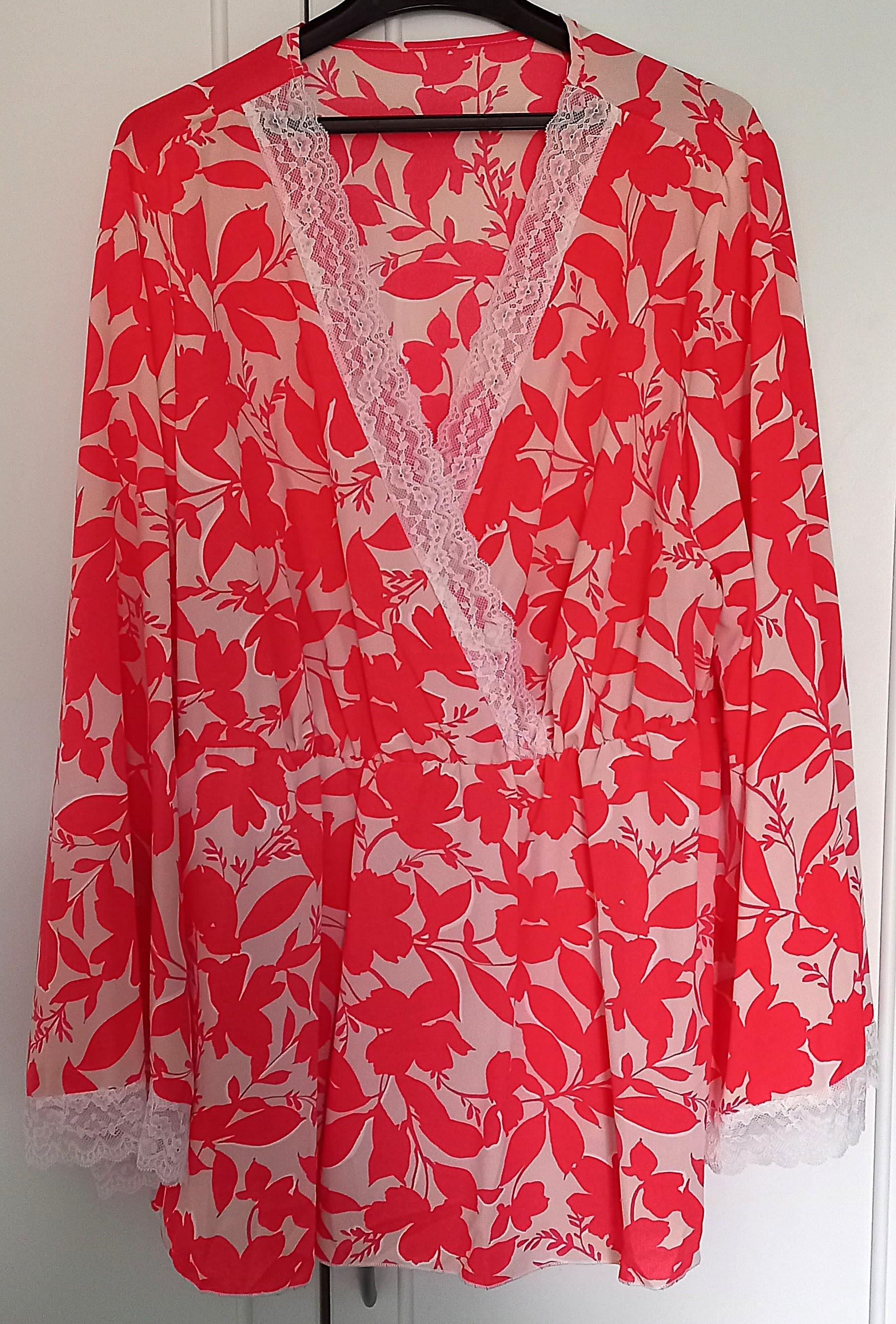 troc de troc blouse à imprimé floral. image 0