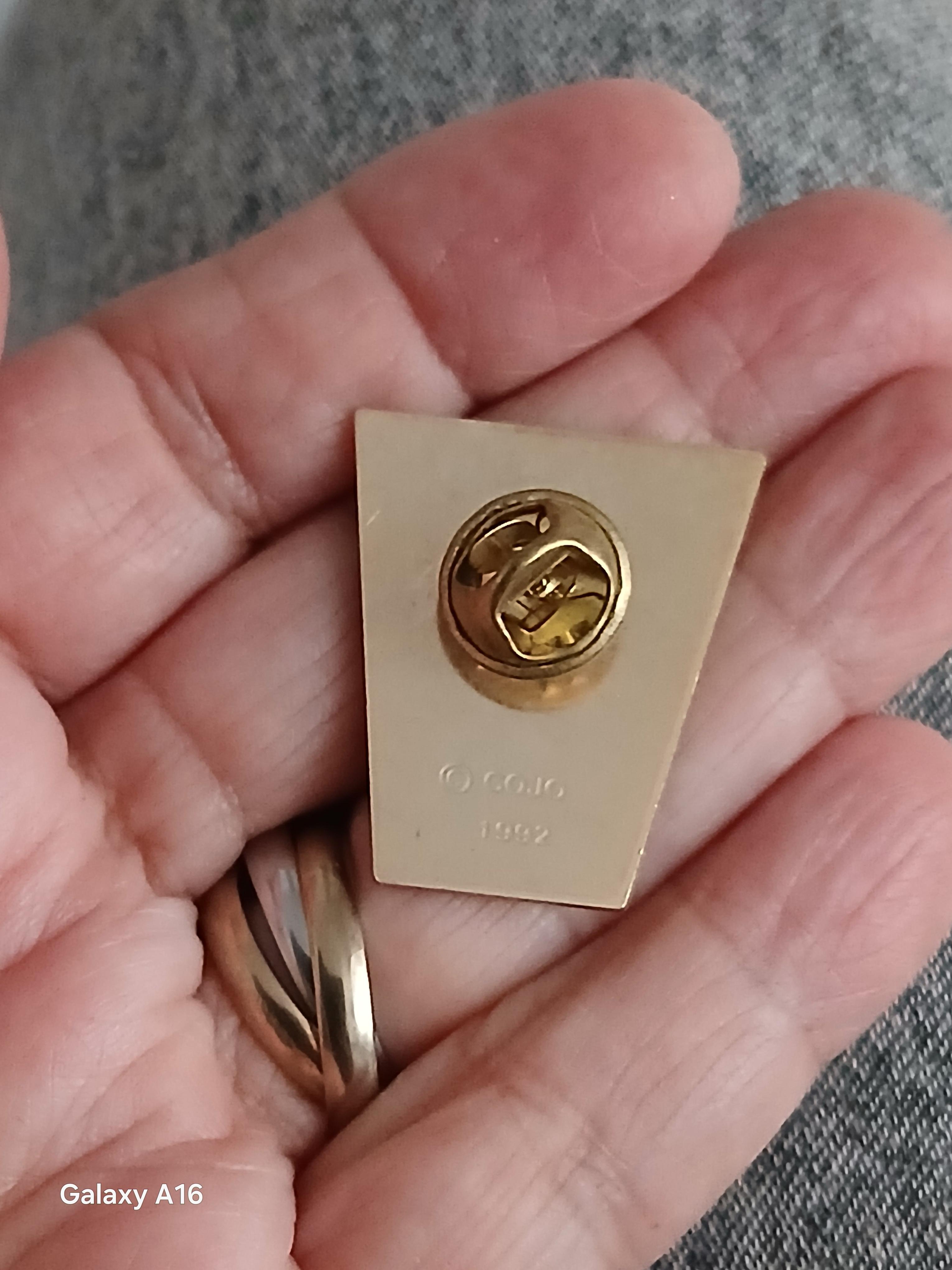 troc de troc un pins image 2