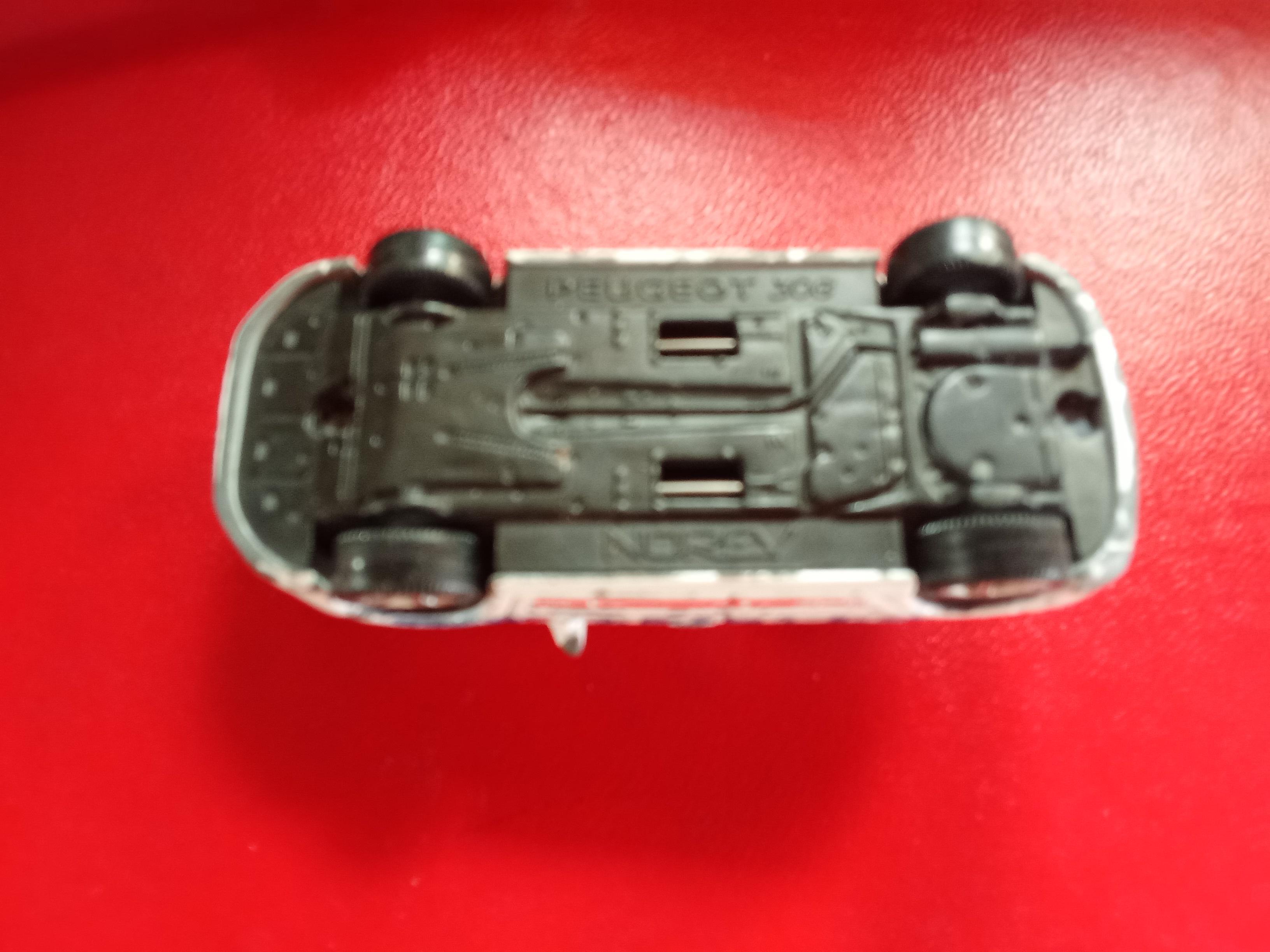 troc de troc voiture police norev échelle 1/43 en l'etat réserver marylou image 2