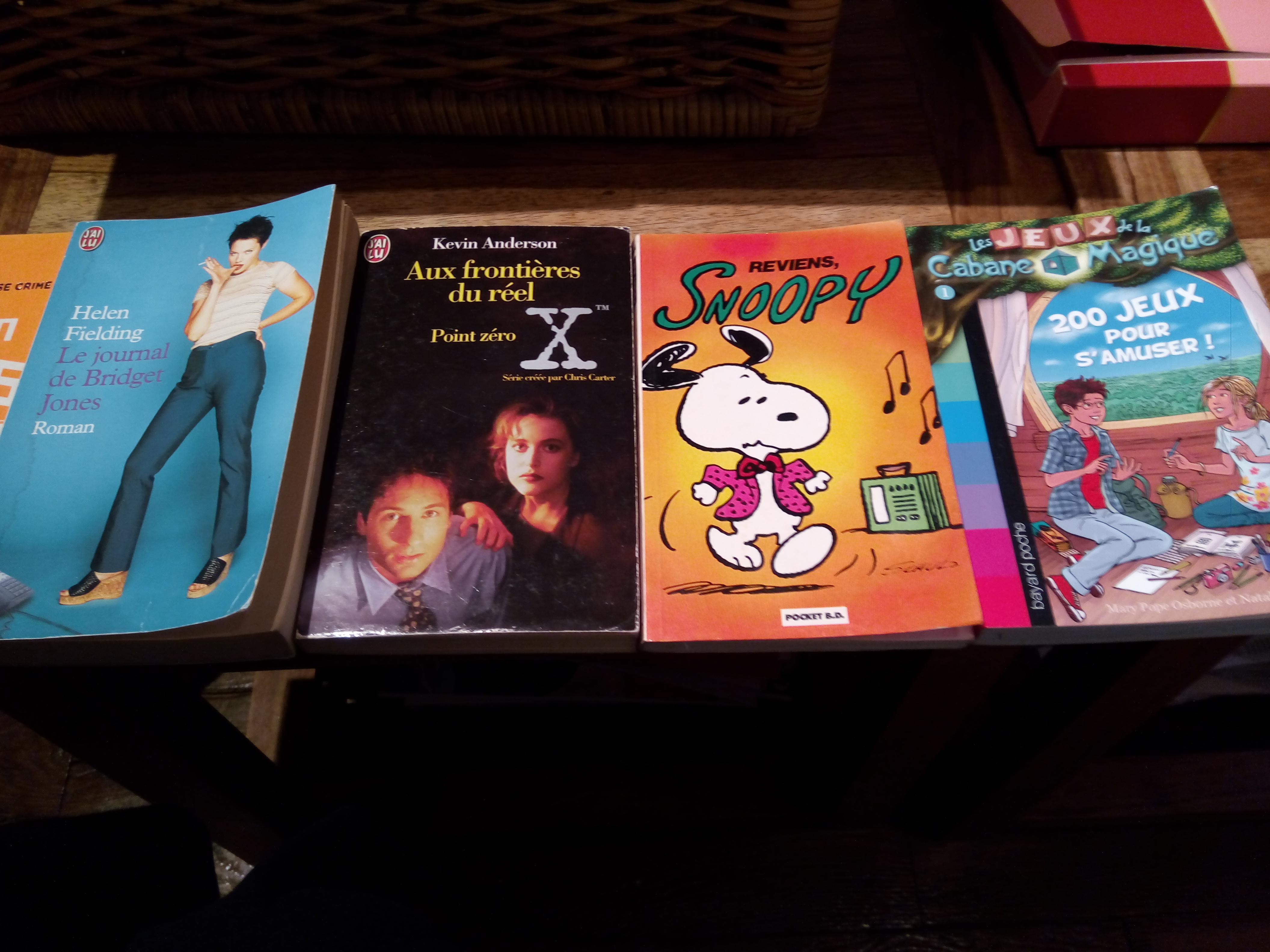 troc de troc 5 livres variés (d'occasion un peu usagés) image 0