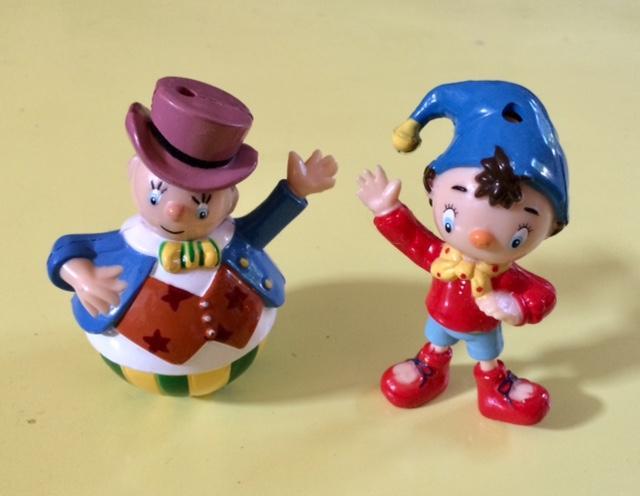troc de troc figurines ouioui série hachette - très bon état - 8 cm image 0