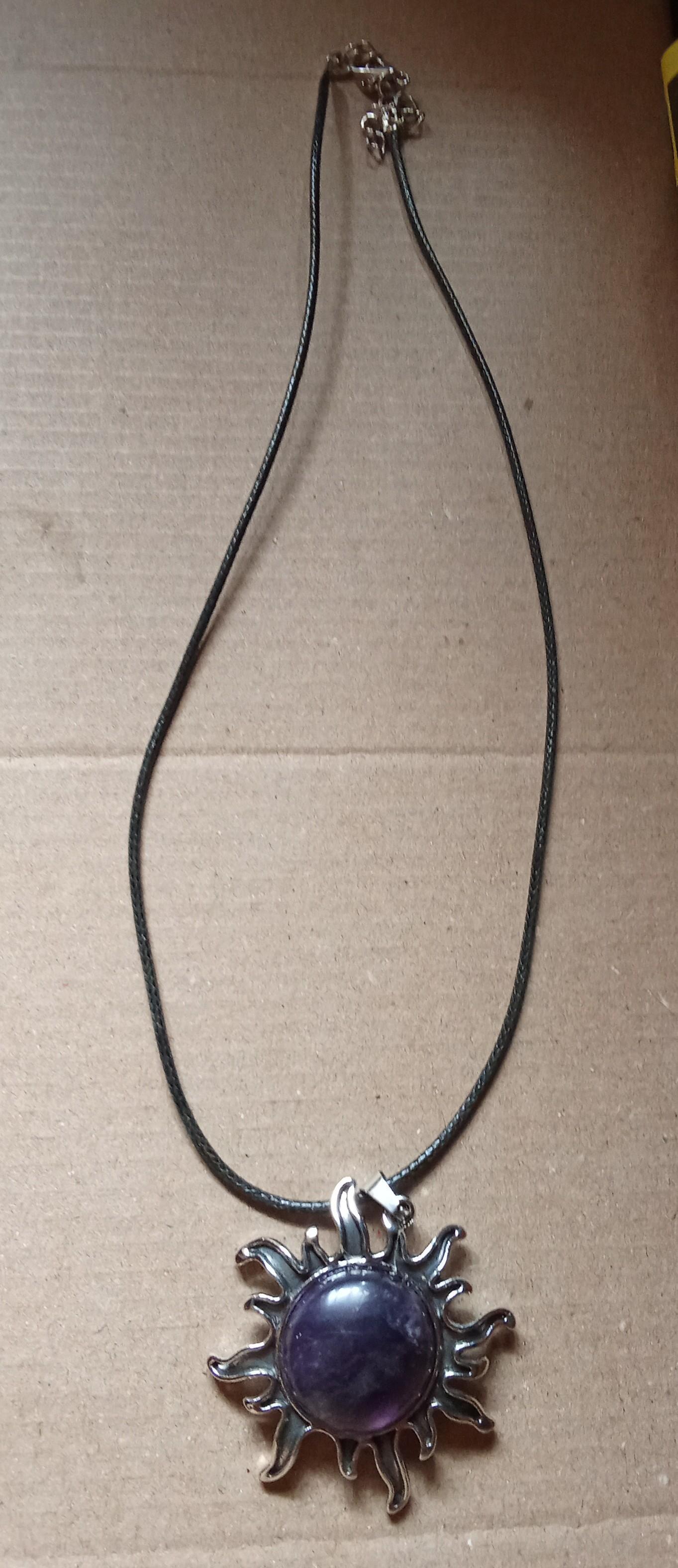 troc de troc collier améthyste neuf réserver diverstroc image 0