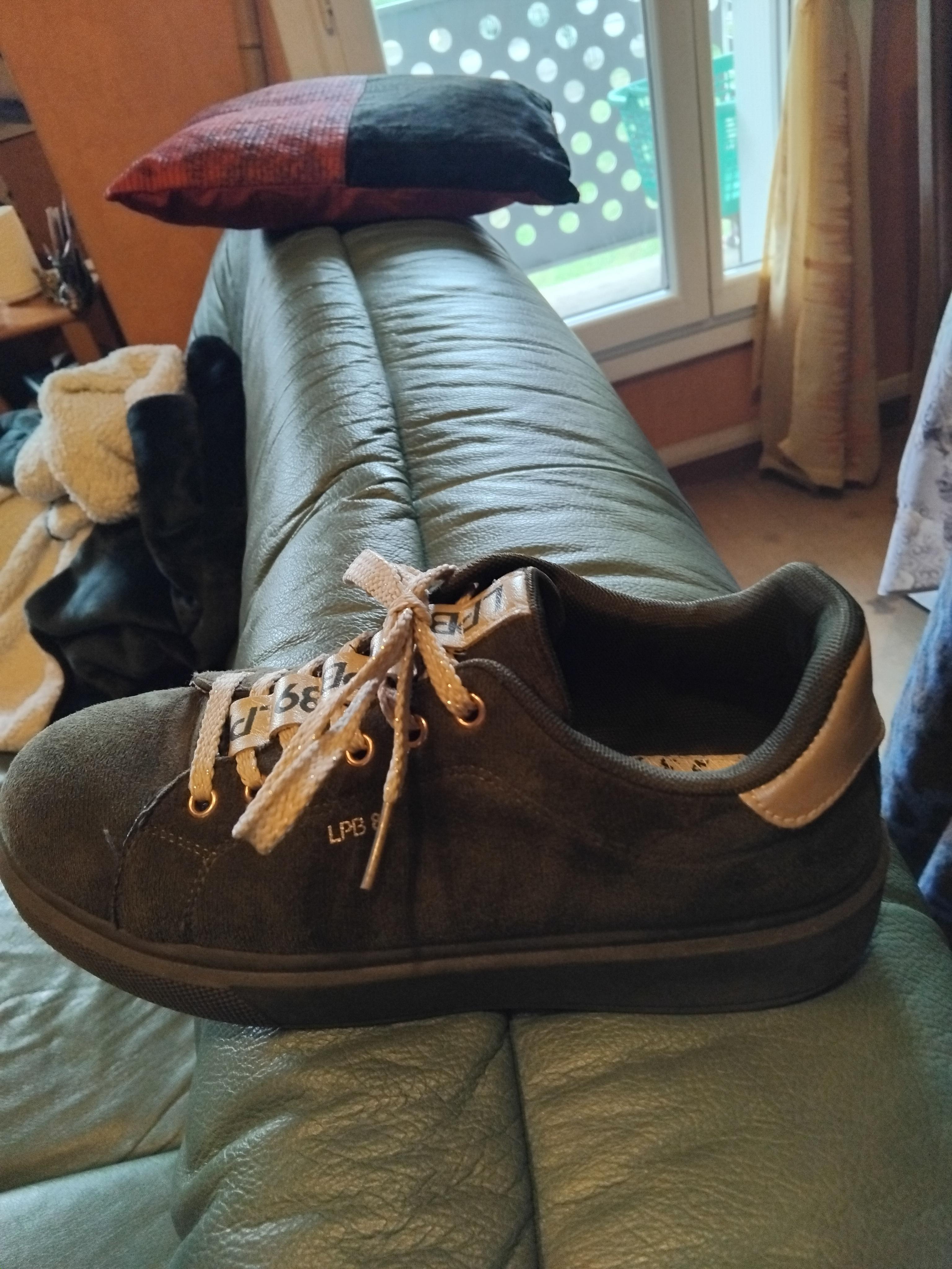 troc de troc basquettes 40 tbe kakies dorées lpb image 1