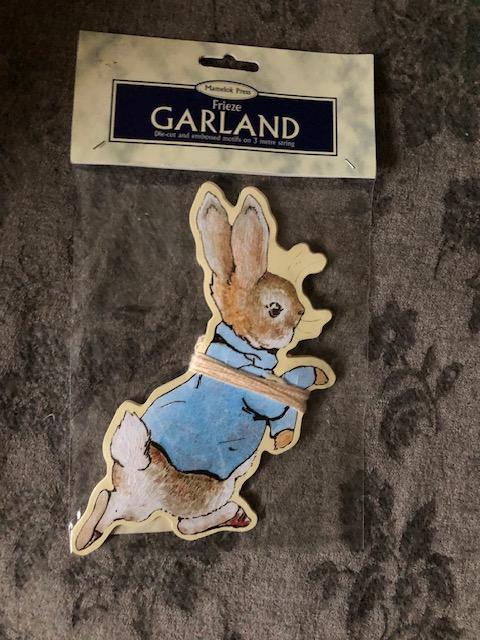 troc de troc (réservé) guirlande papier benjamin bunny 17cm image 0