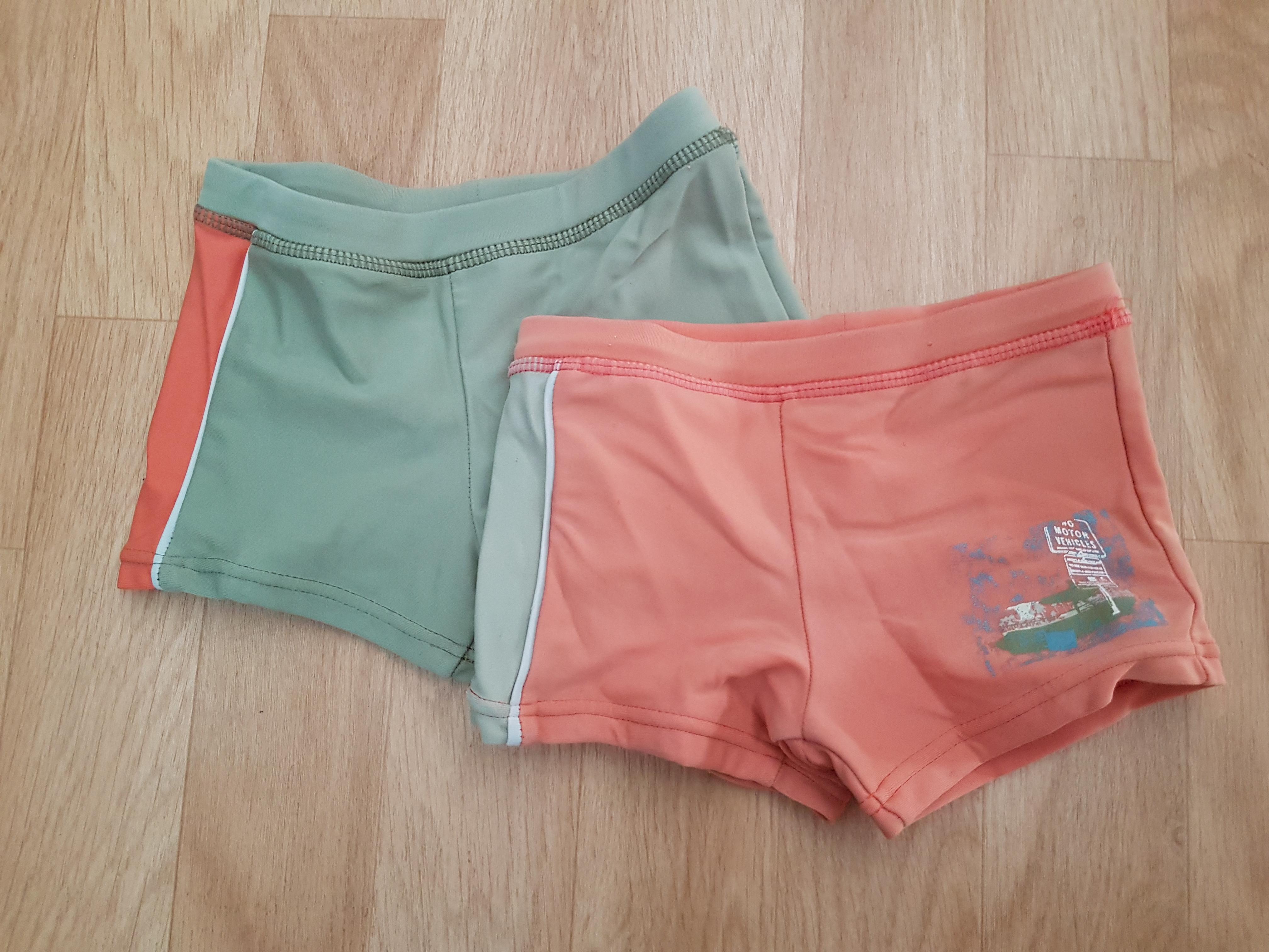 troc de troc lot 2 maillots de bain tbe 2 ans image 0