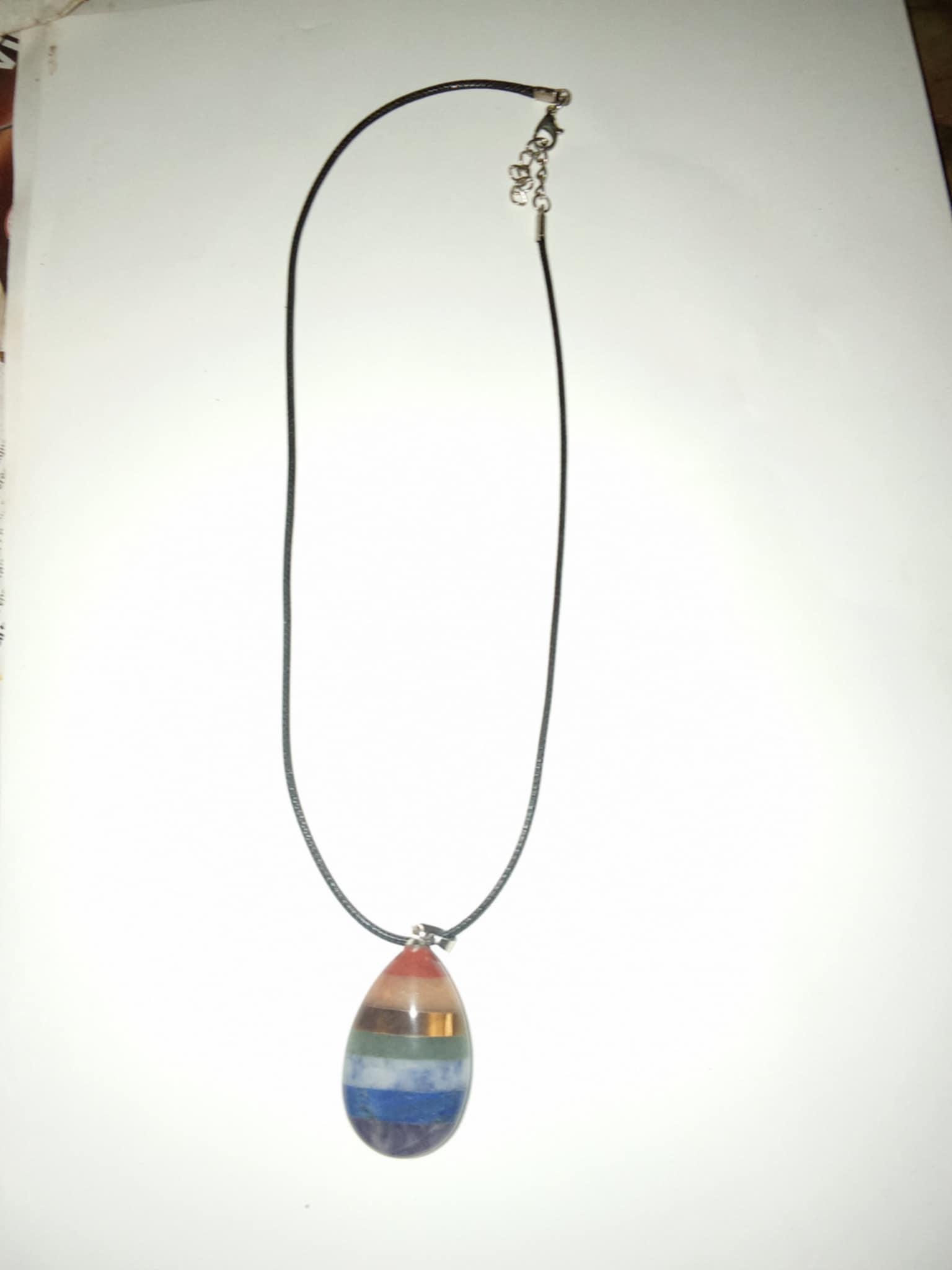 troc de troc collier ésotérique neuf réserver diverstroc image 0
