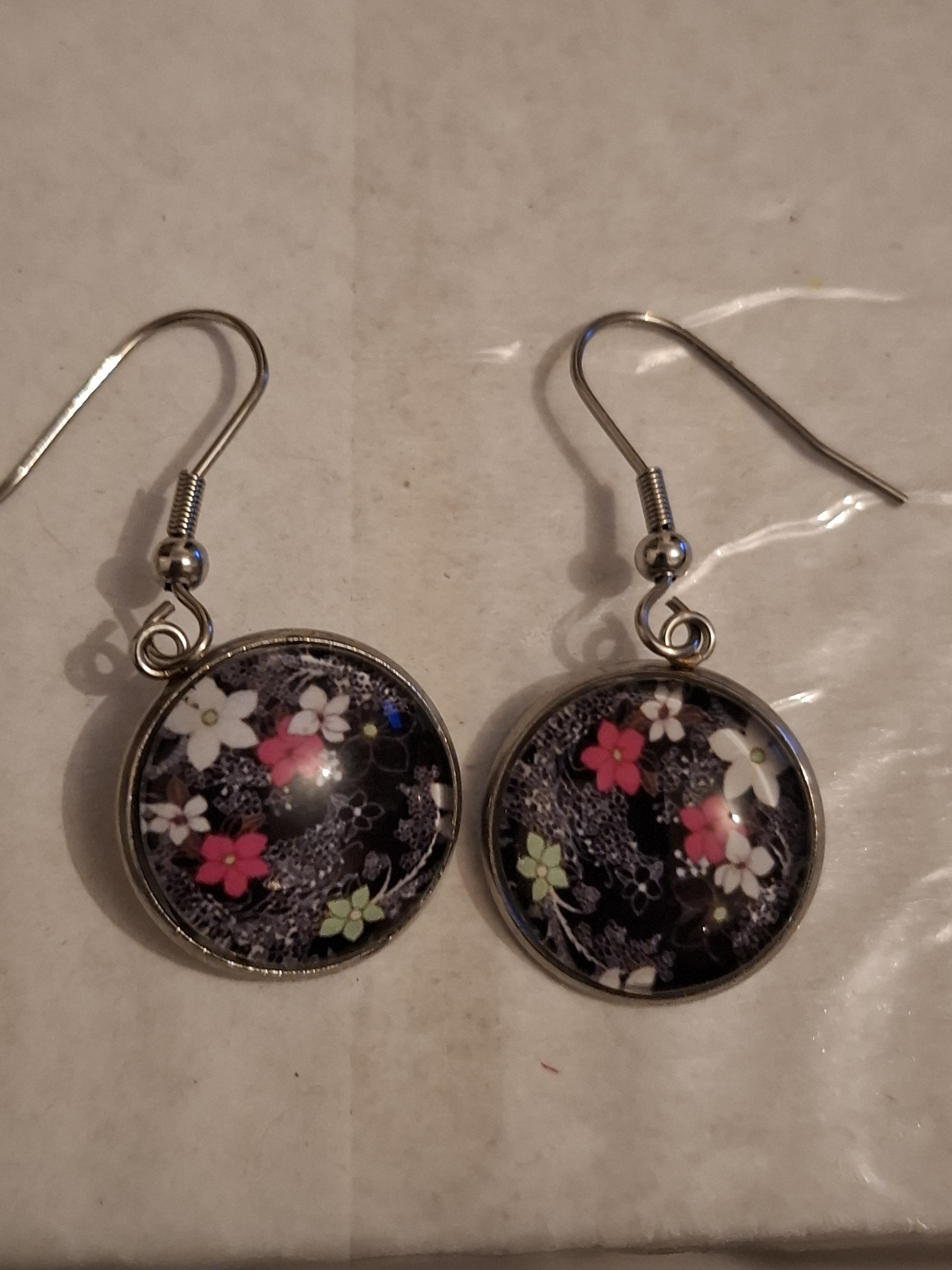 troc de troc reserve boucles d'oreilles image 0