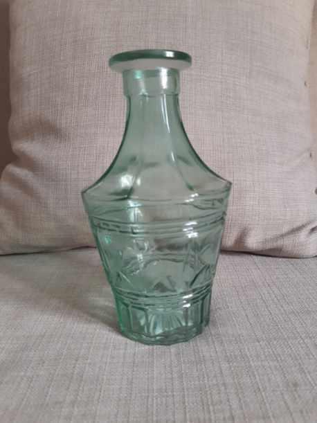 troc de troc vase en verre stylé (hauteur 18cm) neuf image 0