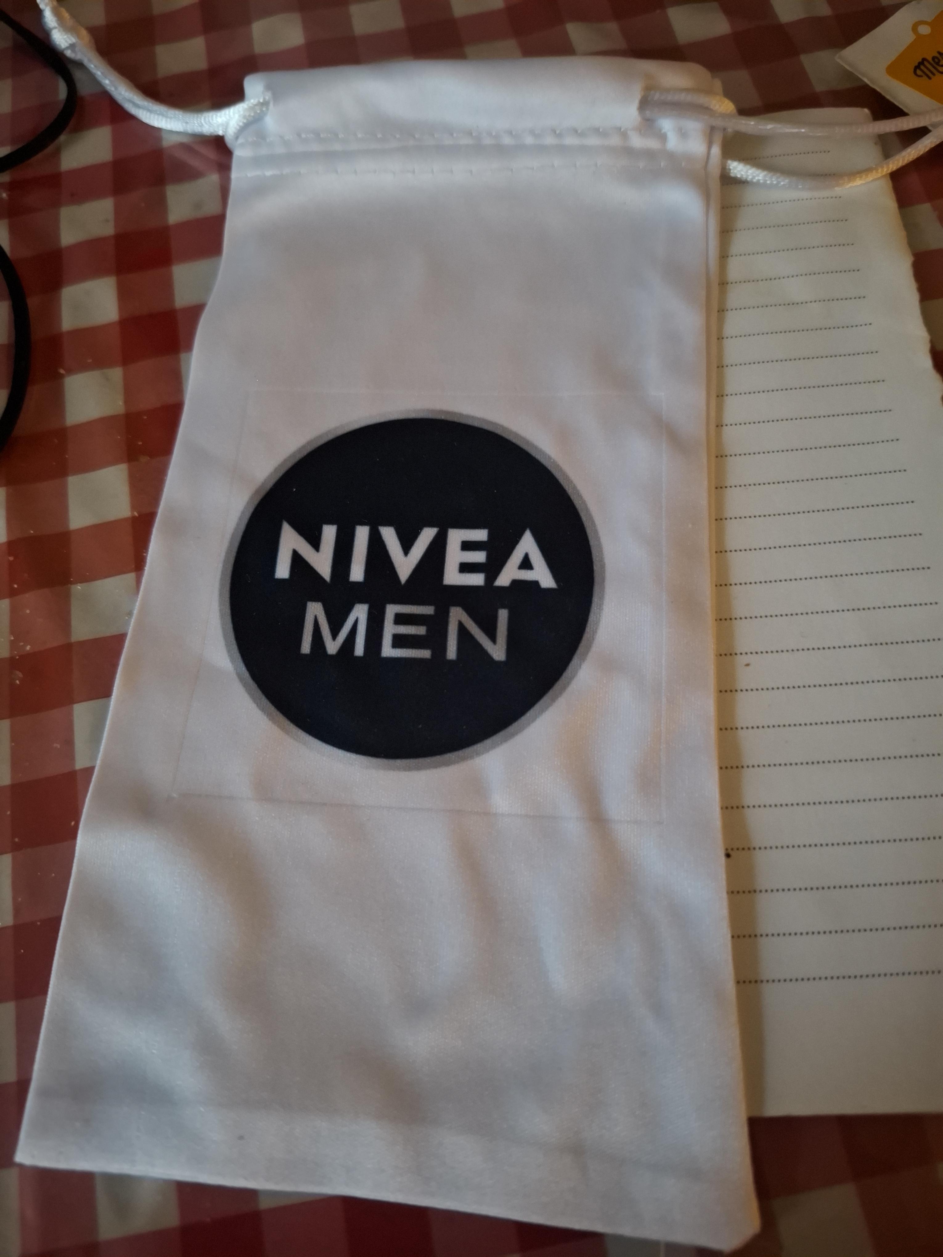 troc de troc pochette à lunette image 0