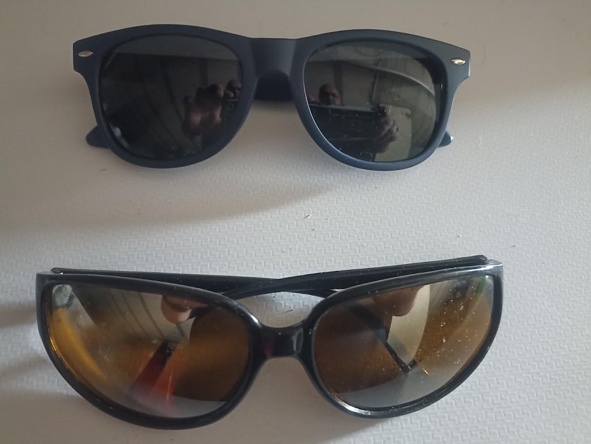 troc de troc lot 2 paire de lunettes de soleil image 0