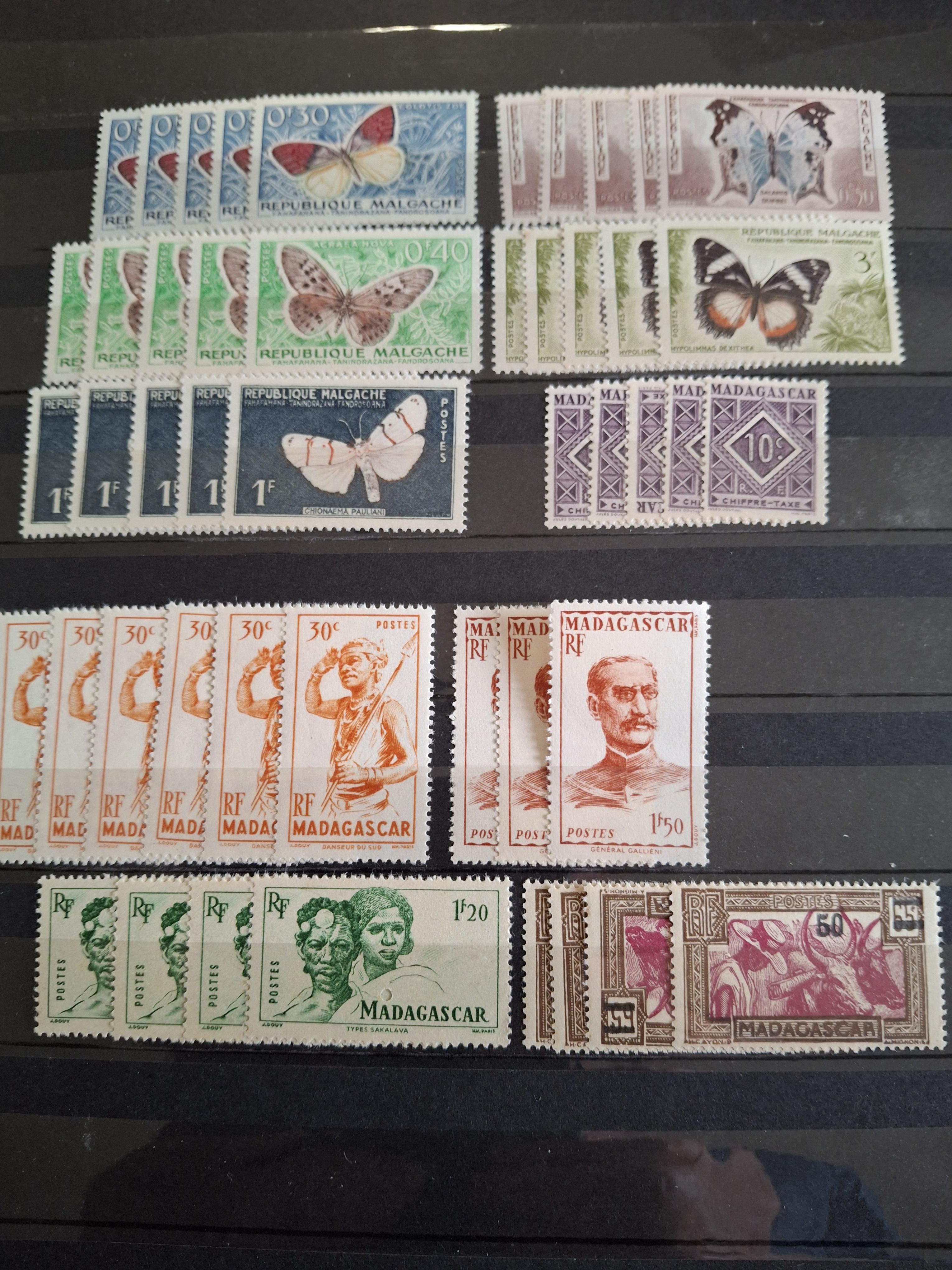 troc de troc echange timbres de madagascar contre flyers uniquement image 0