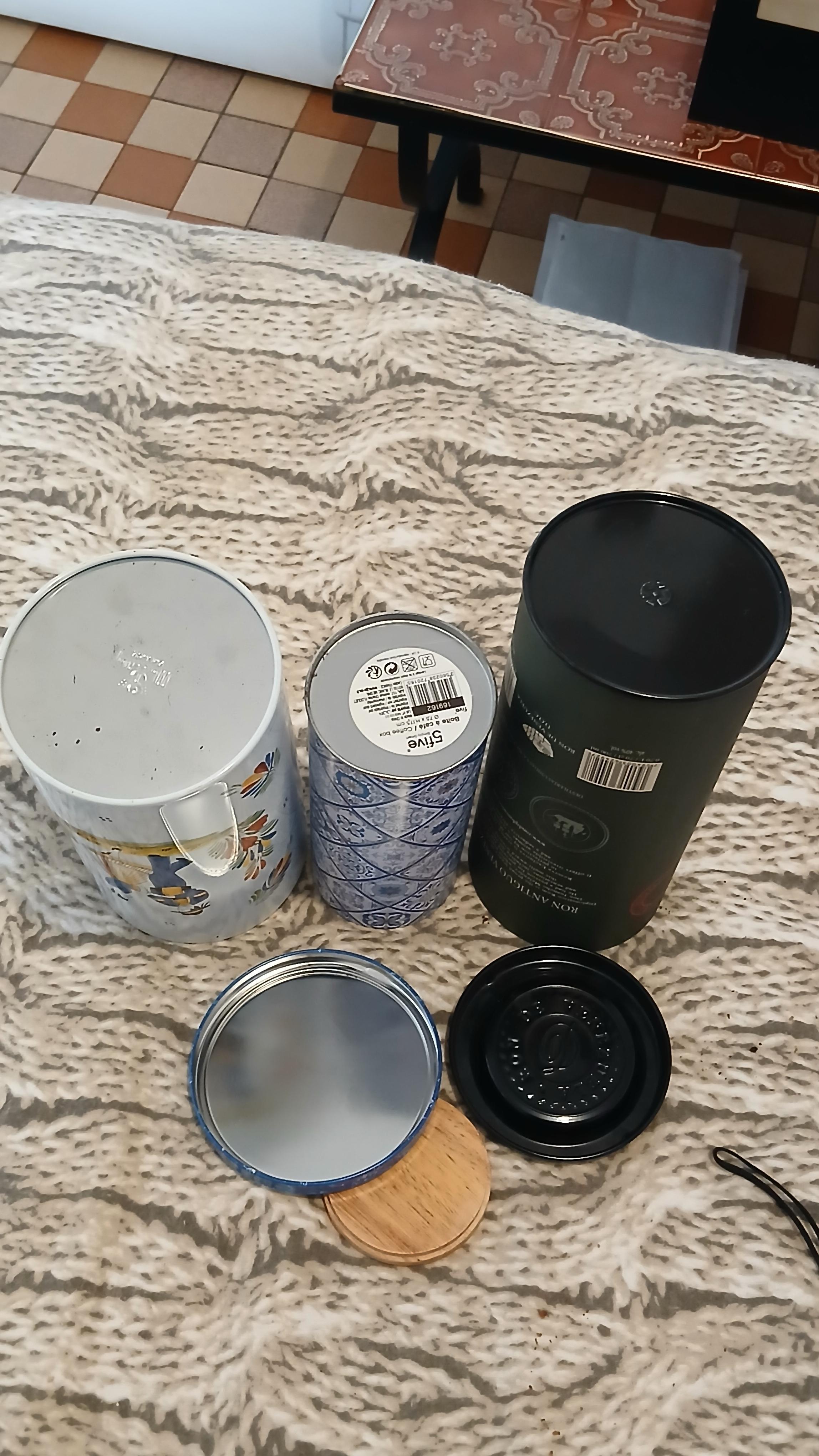 troc de troc lots de boîtes en fer image 2