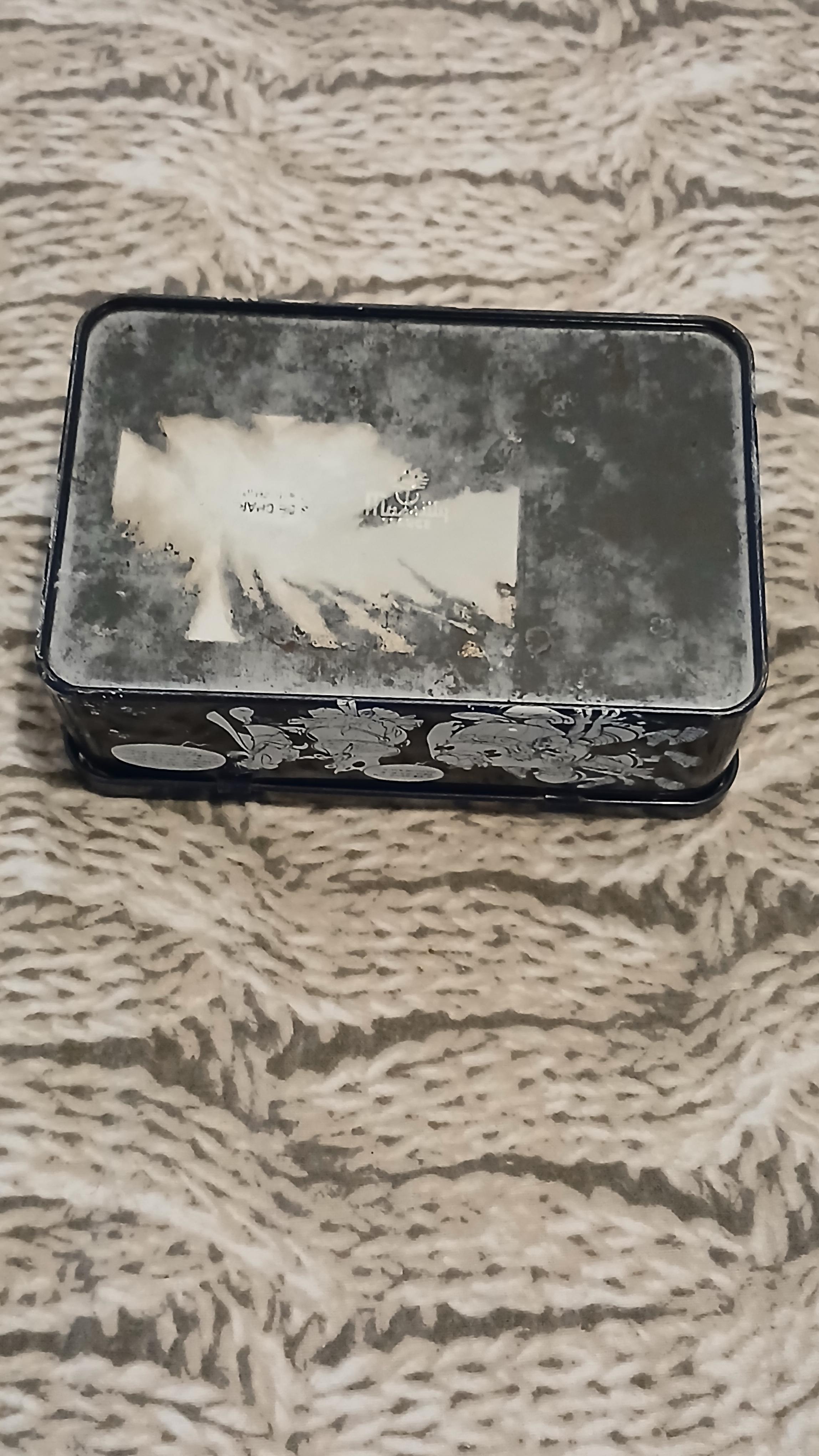 troc de troc reserver fidji  boite en fer image 2