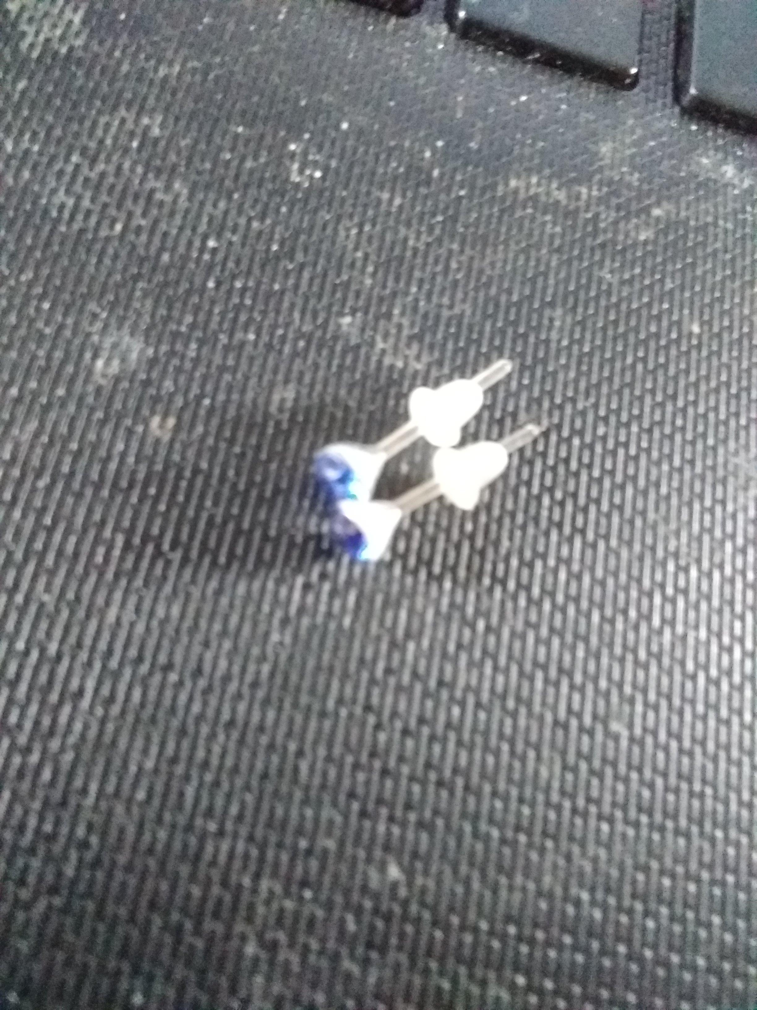 troc de troc ***réserver***boucle d oreille bleu image 0