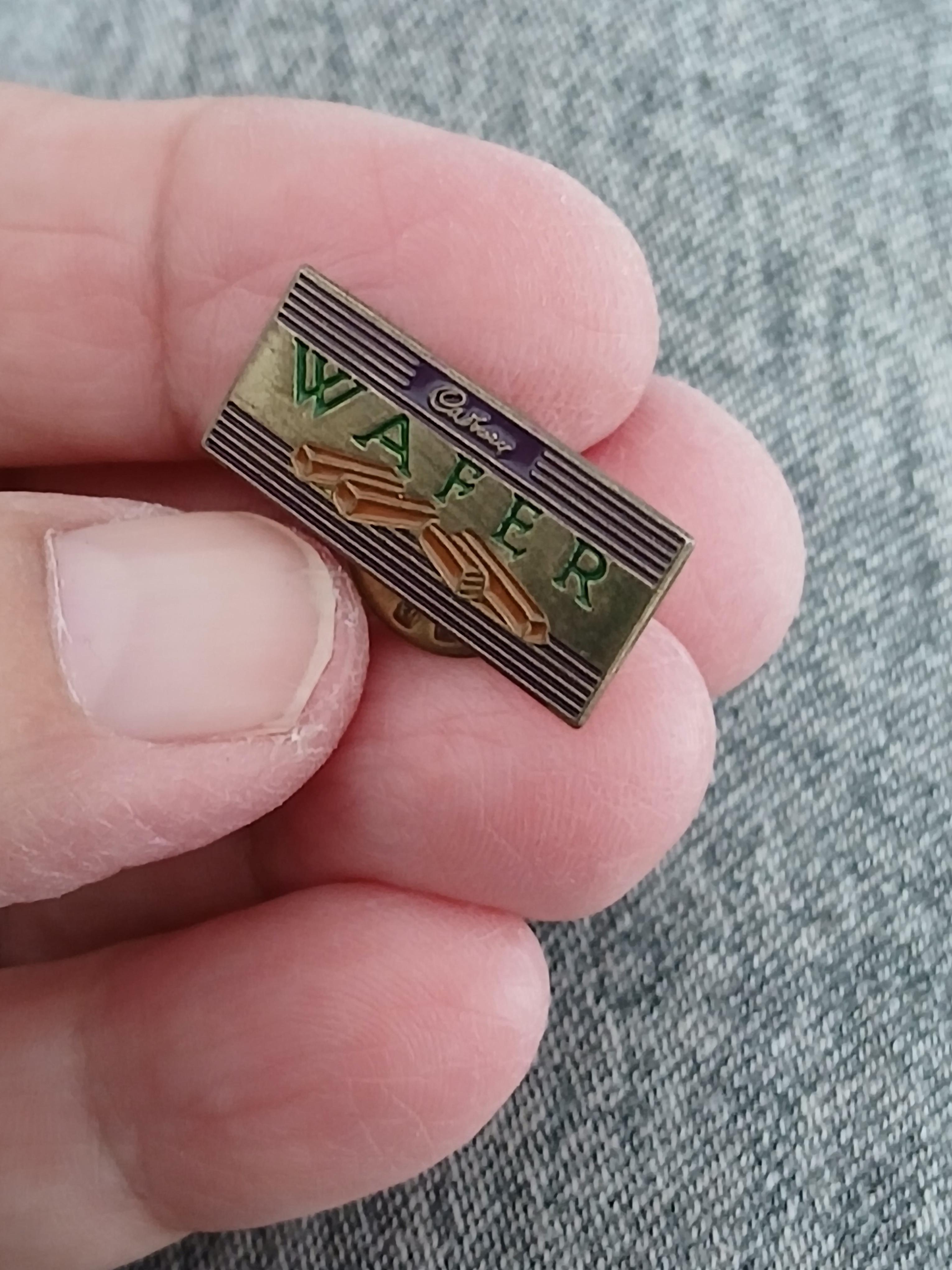 troc de troc un pins image 1