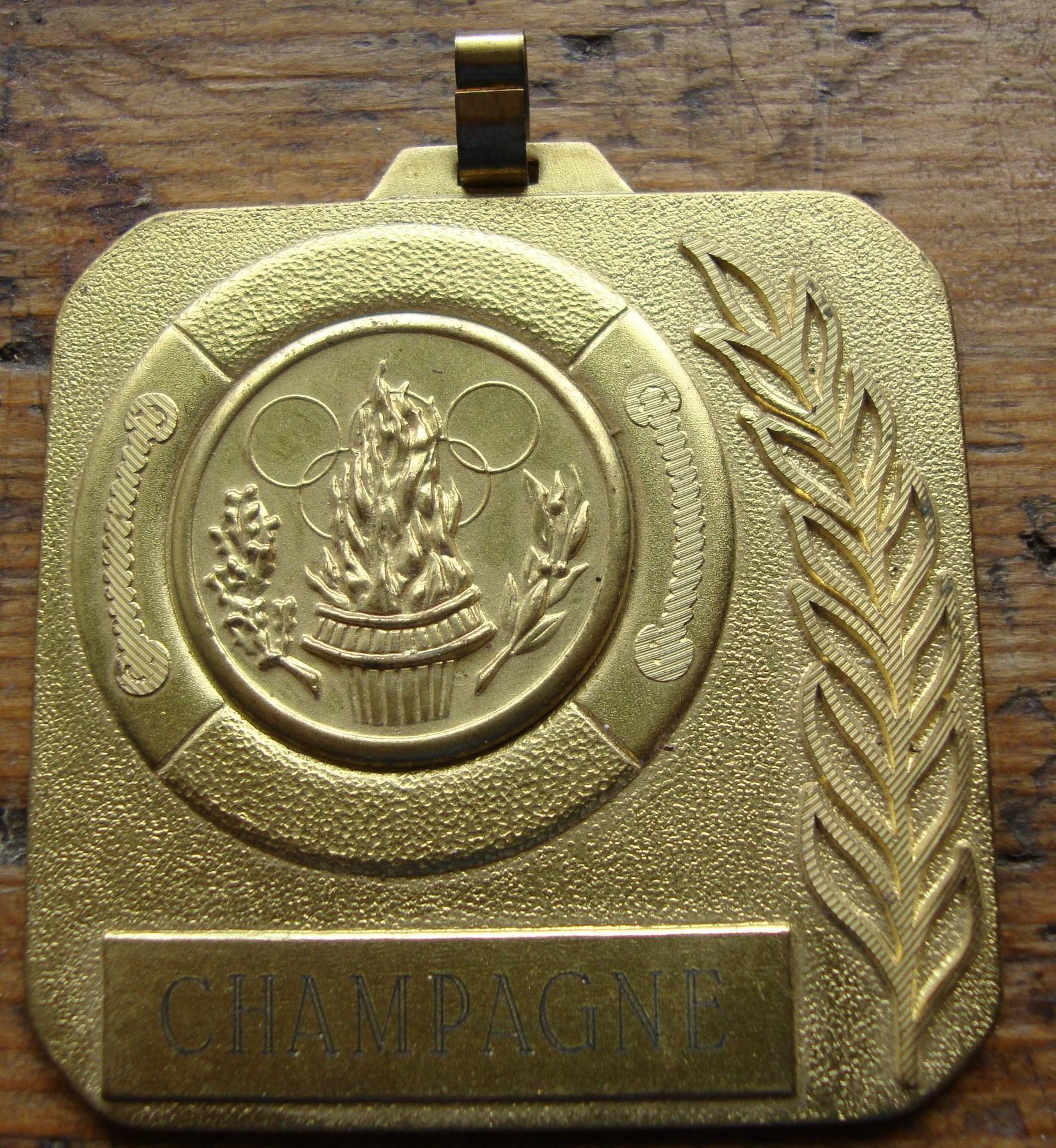 troc de troc médaille de tir champagne" cht chalons 1987" image 0
