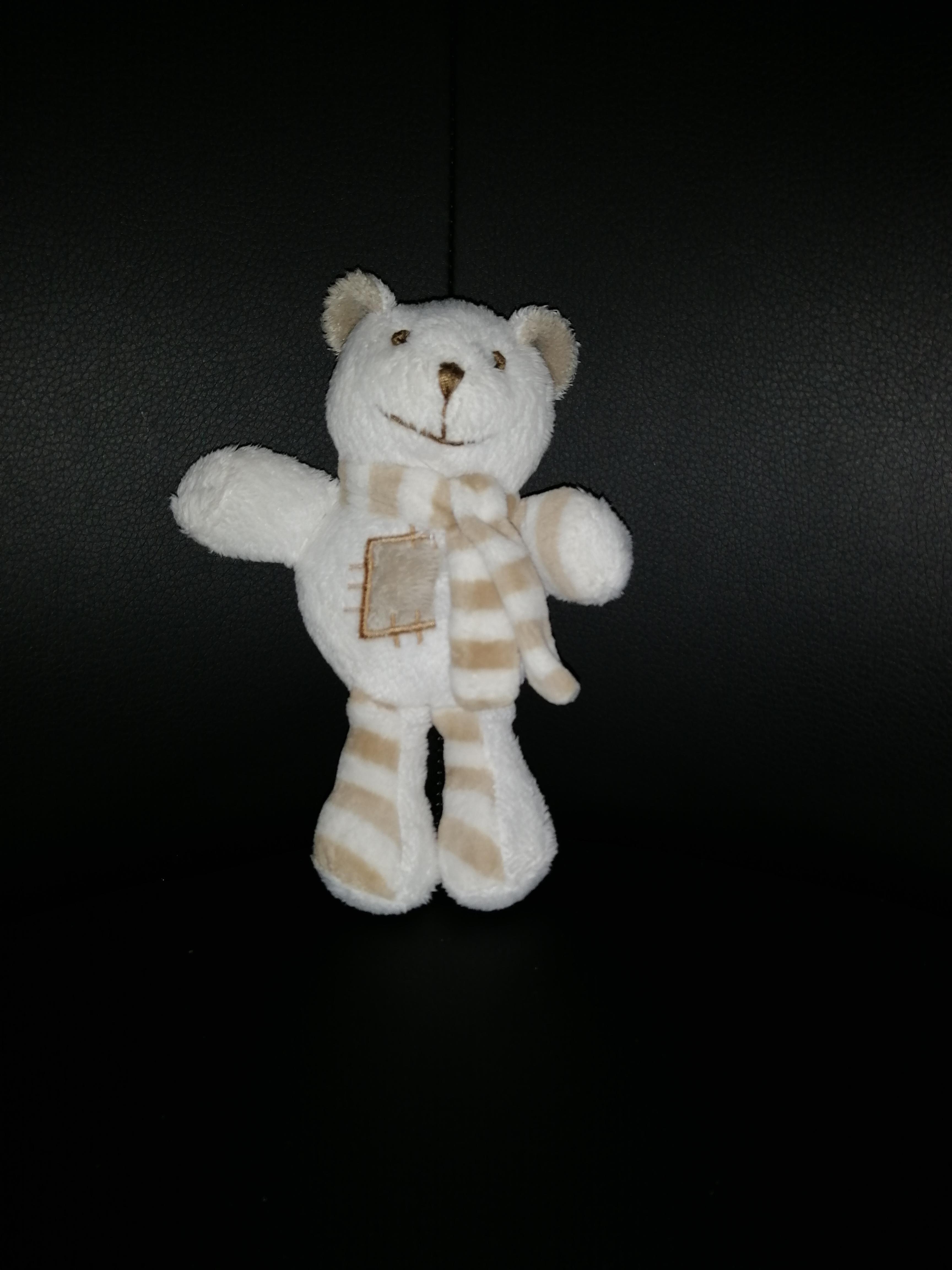 troc de troc petite peluche ourson à écharpe 16 cm image 0