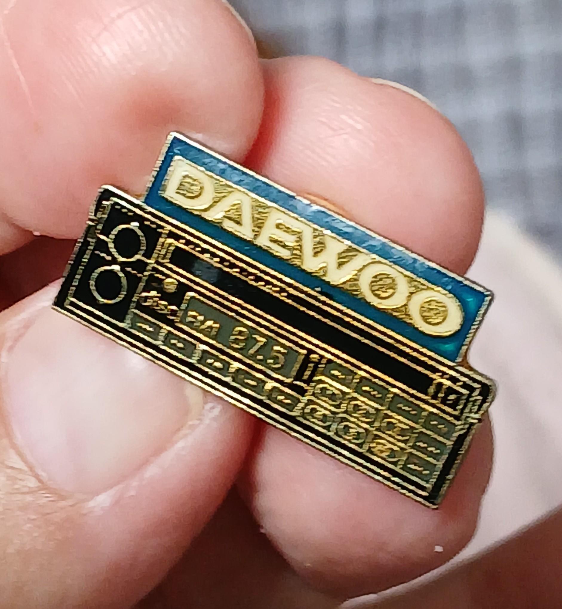 troc de troc un pins ' daewoo ' image 0