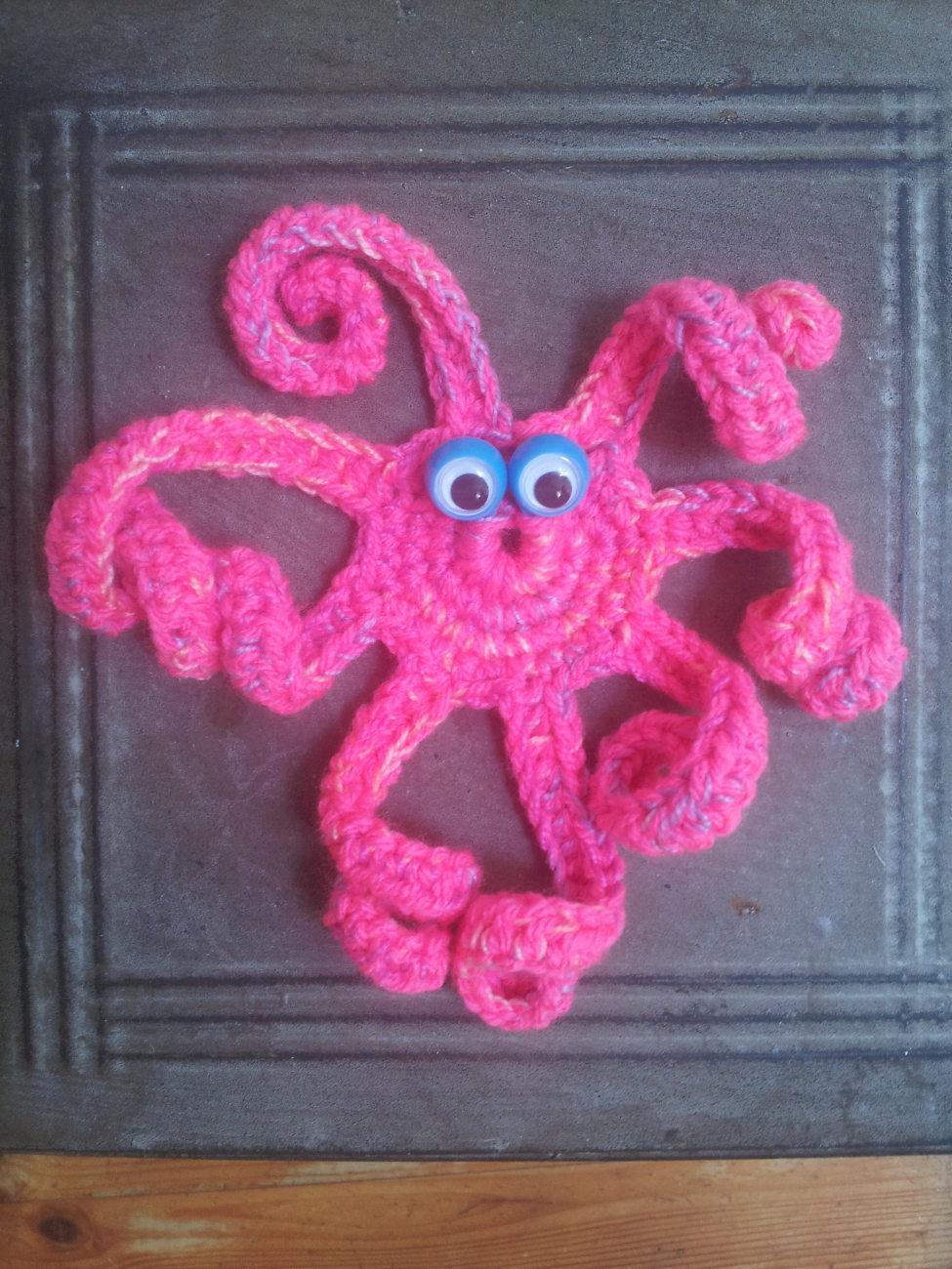 troc de troc petite pieuvre au crochet faite main #2 image 0