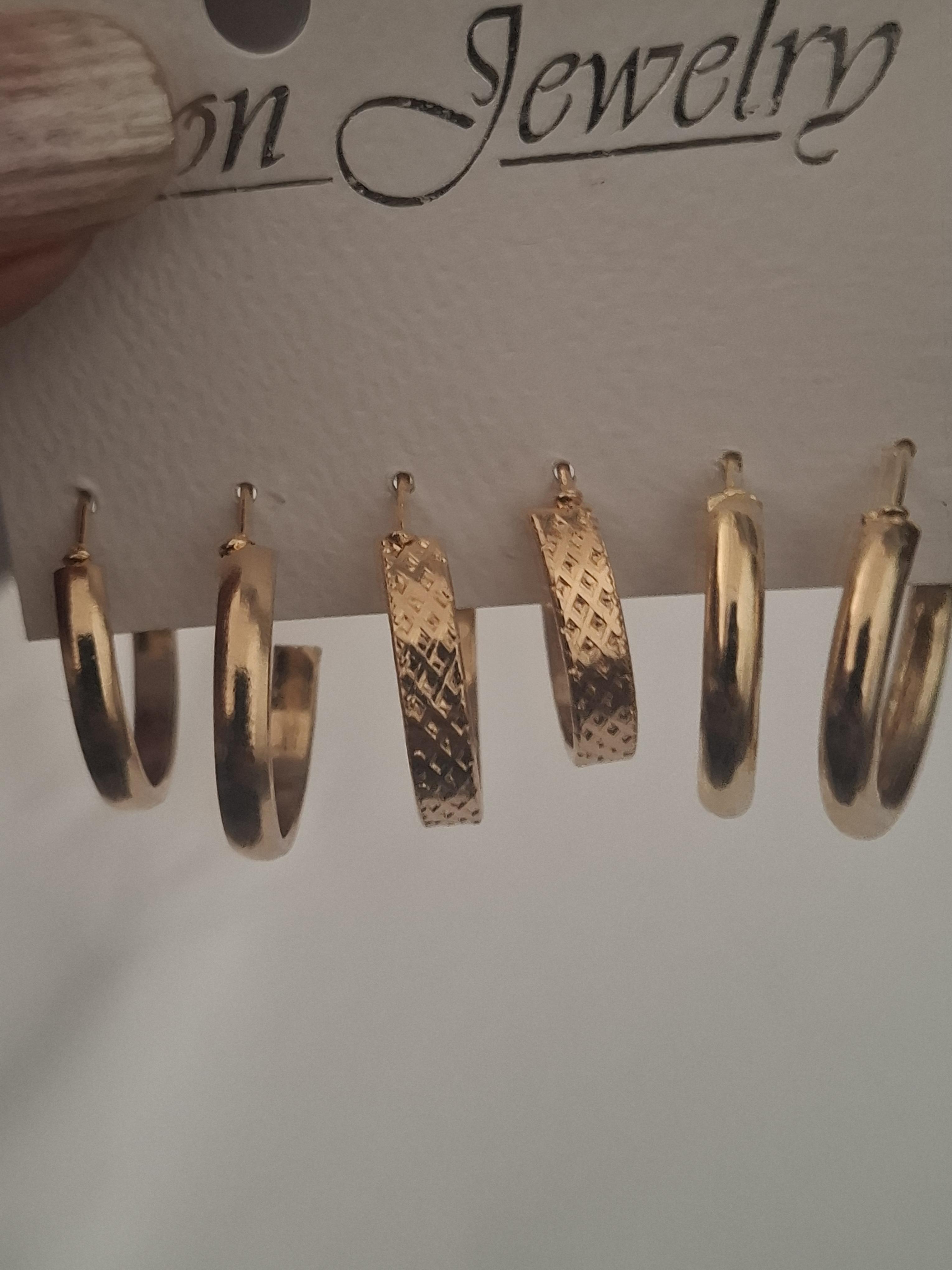 troc de troc lot boucles d oreille image 0